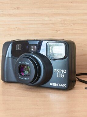 Pentax Espio 115 IQZoom 35mm Film Camera with Case